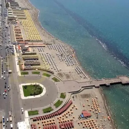 La Coccinella شقة ليدو دي أوستيا